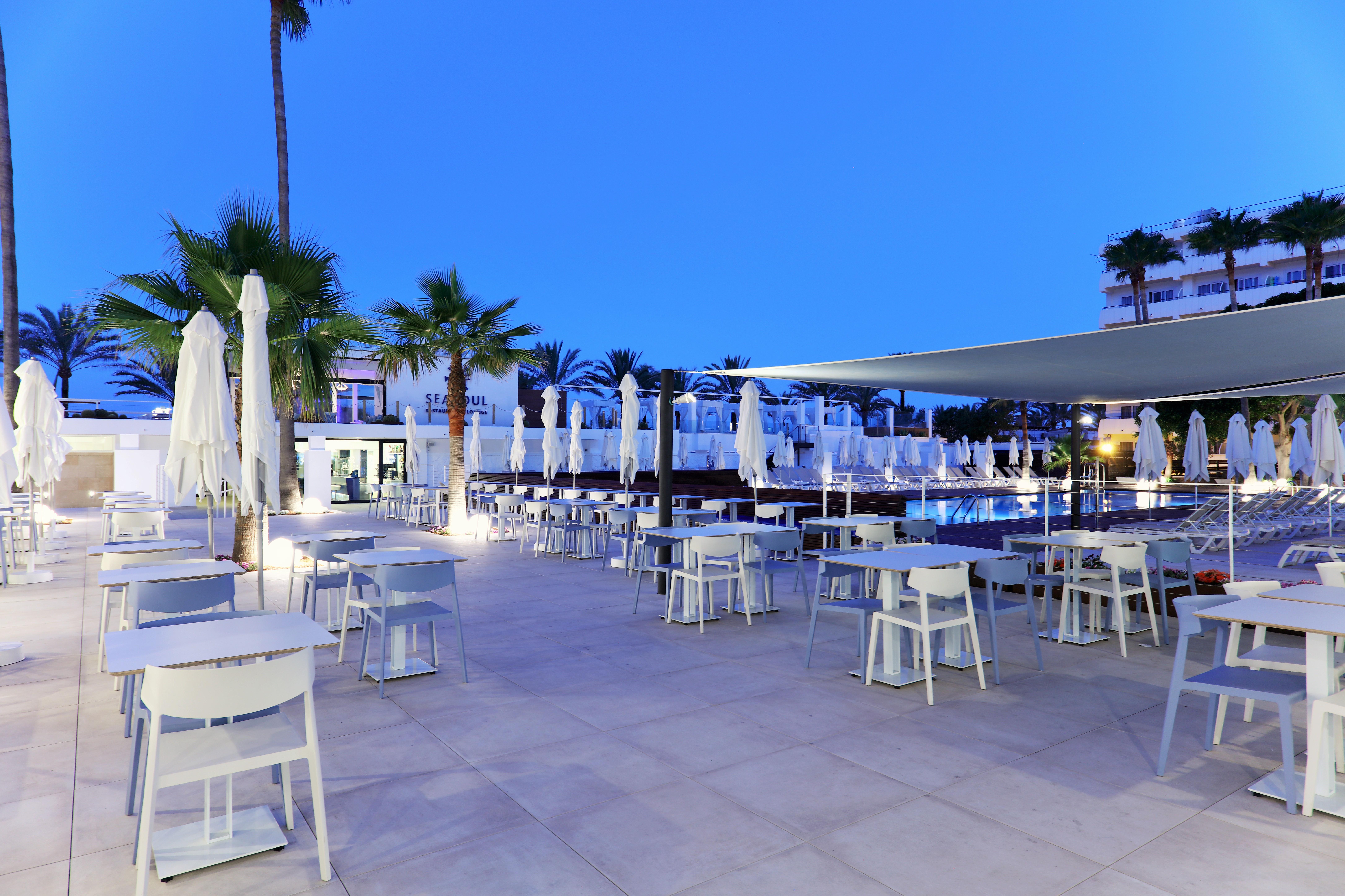 Iberostar Waves Bahia De Palma - Adults Only Hotel Playa de Palma  Exterior photo